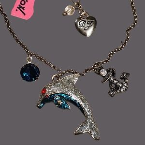 🐬⚓Betsey Johnson Dolphin Pendant Necklace - NWT&B⚓🐬
